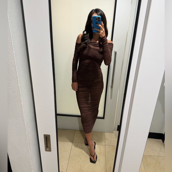 SER.O.YA Chantae Mesh Dress in Coconut - Picture 5 of 5